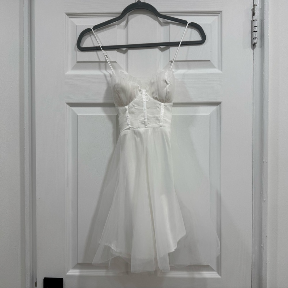 Selfie Leslie Smitten Sweetheart Neckline Chiffon Mini Party Dress White size XS